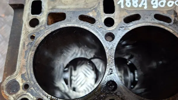 Motorblock Halv 188A9000 Fiat Opel 1.3 CDTI image 6