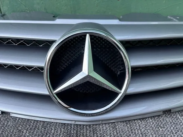 Grille Radiateur Mercedes SL R230 OEM A2308800683 image 6