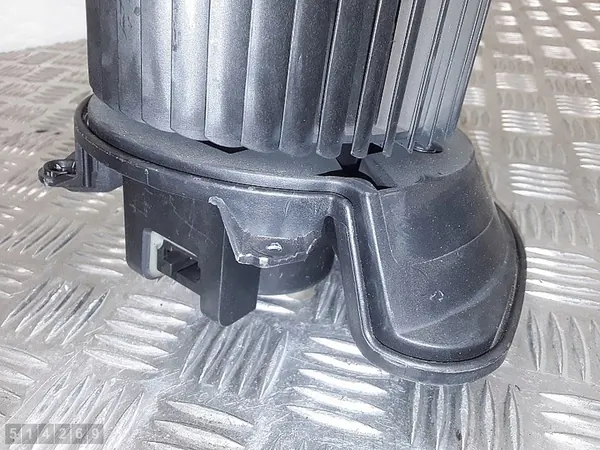 Lämmityspuhallin Opel Corsa E 2015 164330100 image 3