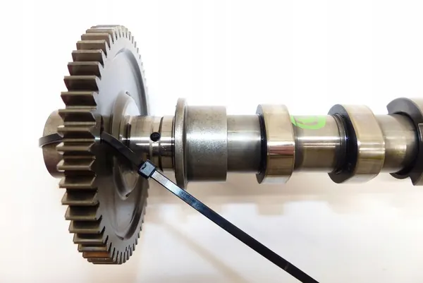 Volvo V60 I S60 II V70 III XC60 Eje de levas de escape OEM image 5