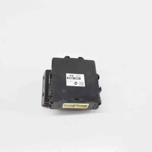 Kia Niro Glühkerzenmodul OEM 1127008992 Gebraucht image 3