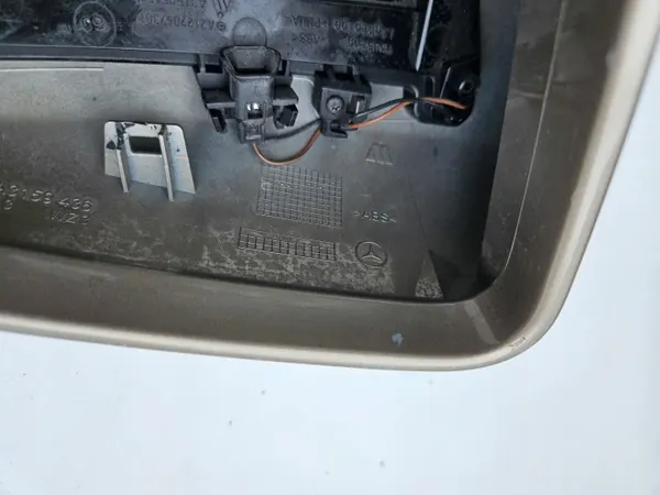 Carcaça Espelho Direito Mercedes OEM 798 - Usado image 3