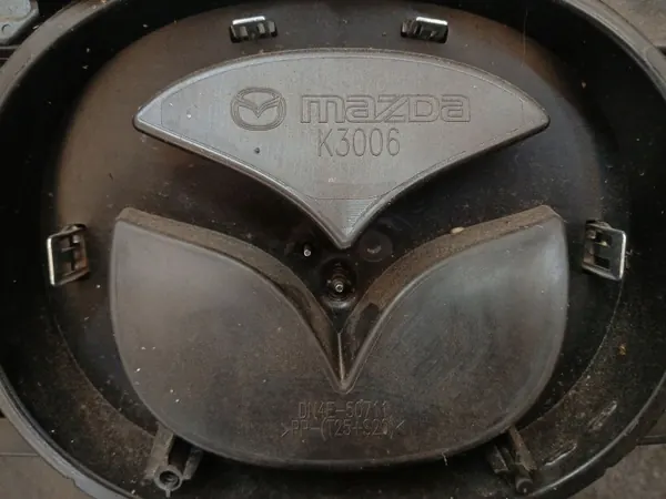 Mazda MX-30 Radiatorrooster Trim OEM DN4E-50711 image 5