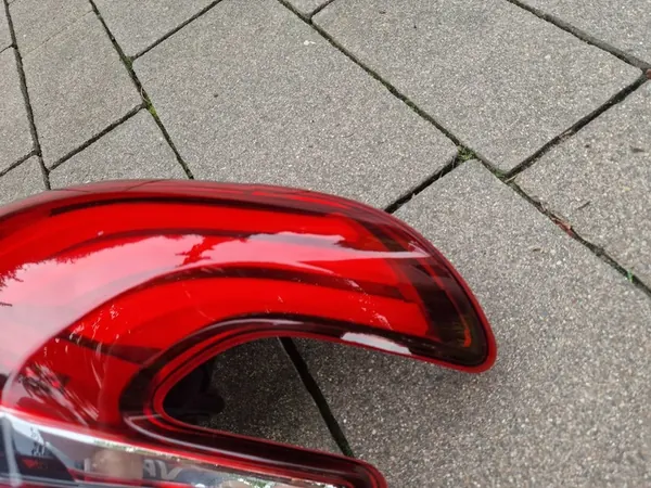 PEUGEOT 208 I LIFT Lámpara Trasera Derecha 9810430580 image 6