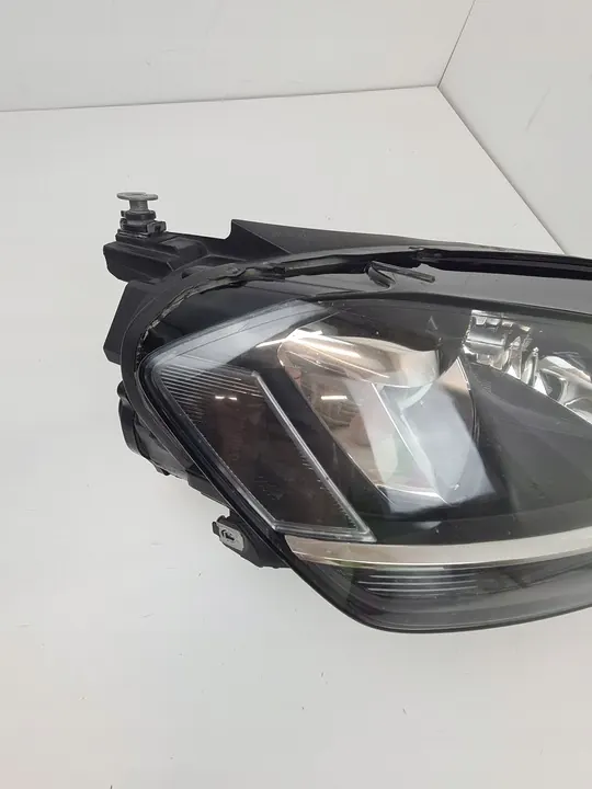 Farol direito Valeo 044924 image 7