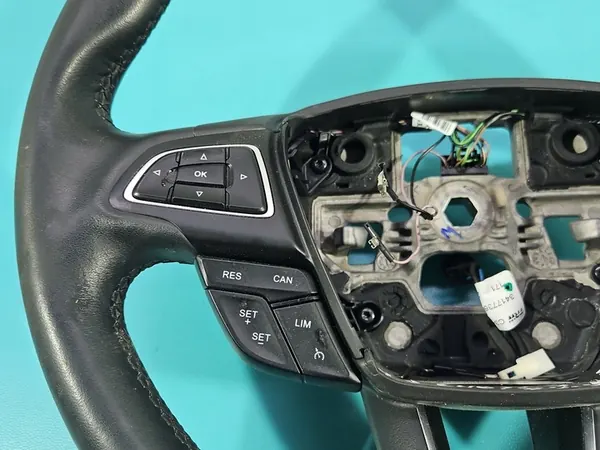 Volante Ford Kuga Mk2 II 13-19 image 3