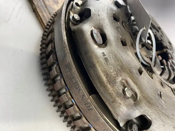 Kit de Embreagem Dupla Massa Renault Fluence Megane Scenic Nissan Qashqai image 5