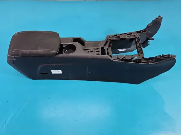 Accoudoir tunnel OEM 96775883 pour Peugeot 308 II image 2