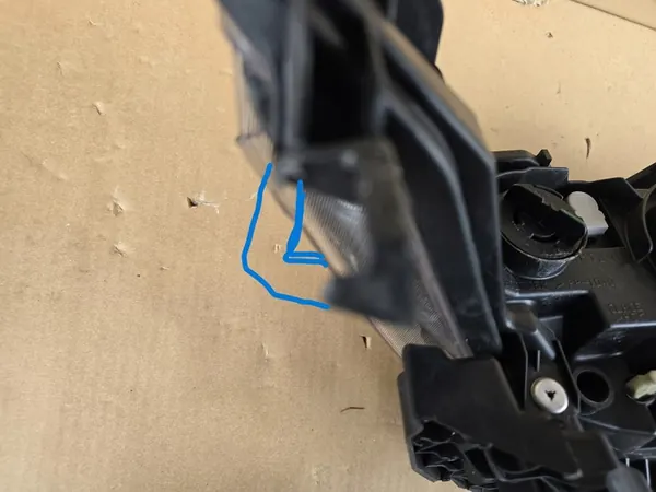 Farol esquerdo Renault Laguna II 2006-07 image 5