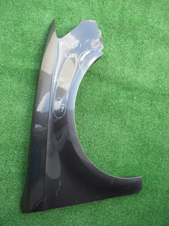 Audi A3 8V Höger Skärm image 2