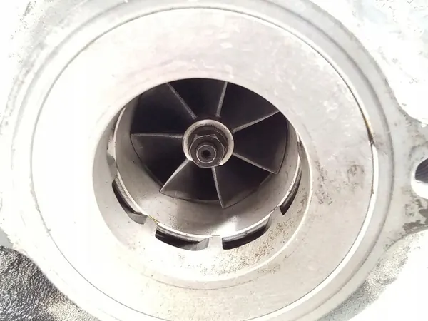 Turboalimentador Toyota OE 17201-0R020 image 4