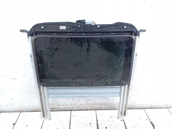 Mercedes-Benz C W204 Schiebedach OEM A2047801529 image 2