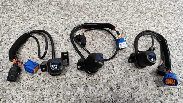 Caméra de recul OEM 99240-J7500 pour Kia image 2