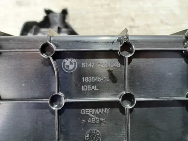 BMW 5 F10 F11 Rechter achter kofferbakzak OEM 7234948 image 9