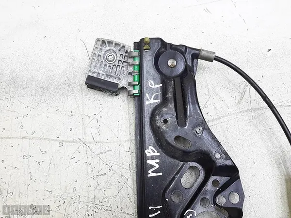 Raamregelaar Mercedes E Class 2004 a2117200146 image 2