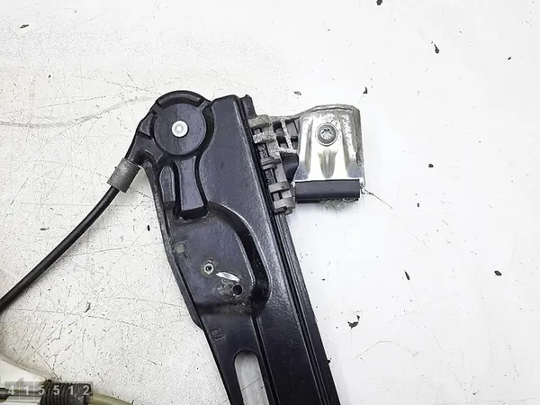 Raamregelaar Mercedes E Class 2004 a2117200146 image 3