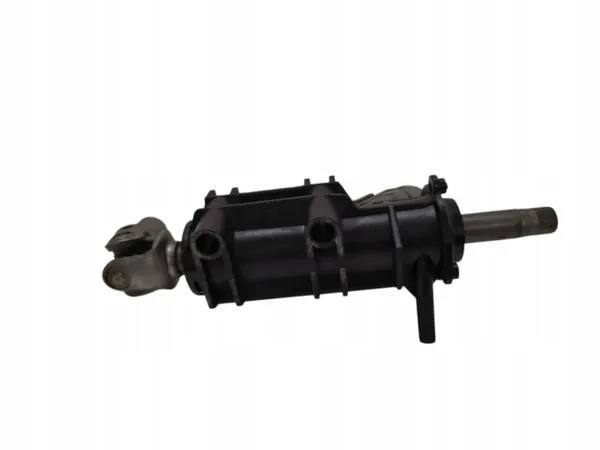 Ligier JS 50 Lenksäulenkreuz OEM 1009638 image 7