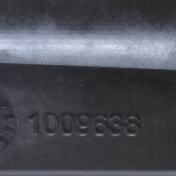 Ligier JS 50 Lenksäulenkreuz OEM 1009638 image 8