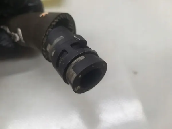 Turbo-Schmierleitung OEM 9813856980 für 1.6 THP image 8
