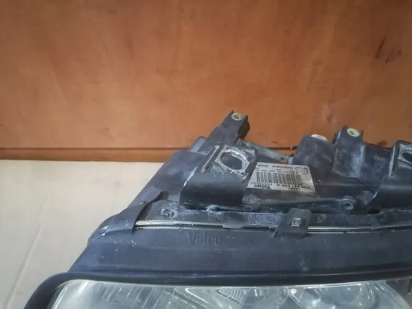 Faros izquierdo A4 B6 Xenon image 2