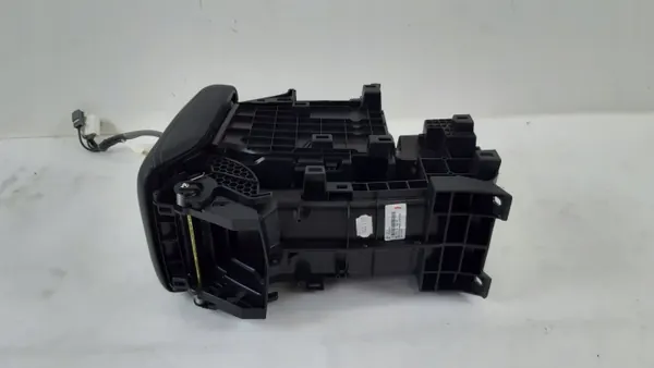 Honda CR-V IV Armsteun OEM 83400-T1G-E520-M1 image 6