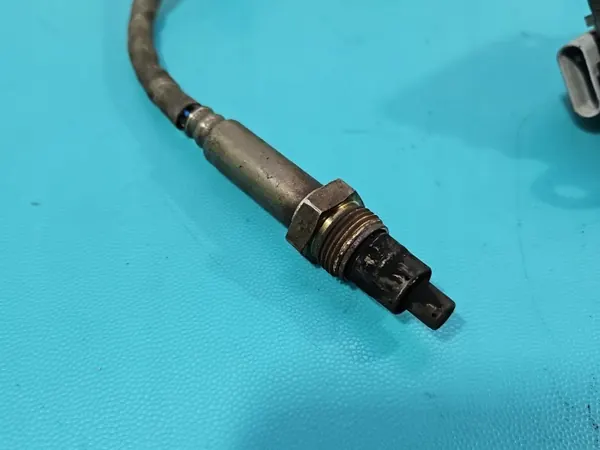 Sonde Lambda OEM 227900033R pour Renault Trafic III image 4