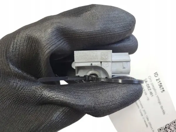 Sensor de airbag Mazda 6 OEM GDK457KCO - Usado image 3