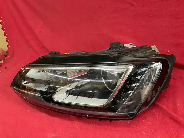 Farol Dianteiro Esquerdo LED Xenon VW Jetta VI 5C 5C7941751E image 3