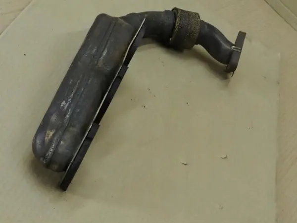 Pakoputken keräin OEM 642.852 858 Mercedes 3.0 CDI image 8