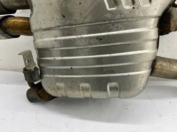 BMW OEM 7807110 Bakre ljuddämpare för 3.0D N57 image 4