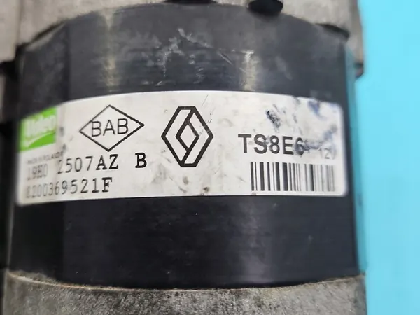 Motor de arranque Renault Clio III 1.2 TCE 8200369521F TS8E6 image 5