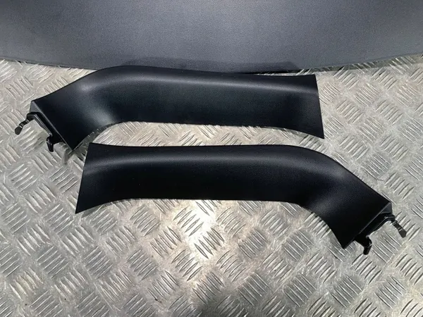 Garniture Coffre Subaru Forester OEM 94320SJ010 image 10