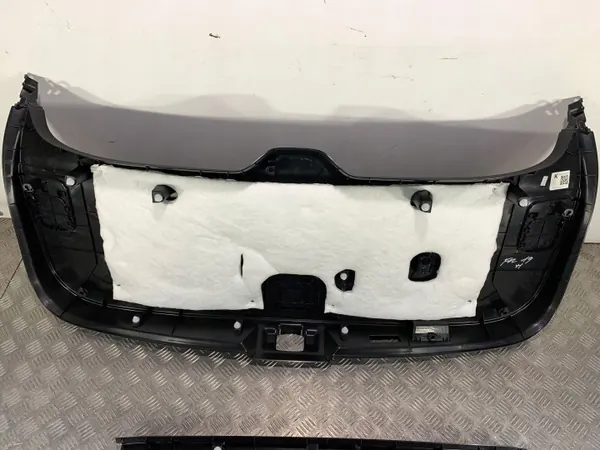 Garniture Coffre Subaru Forester OEM 94320SJ010 image 3