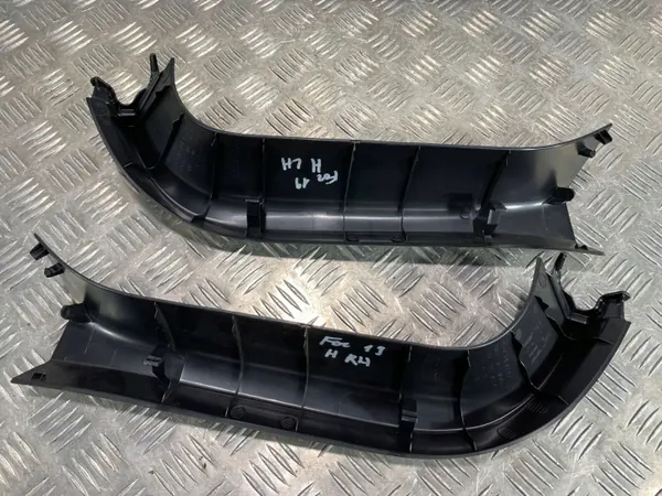 Garniture Coffre Subaru Forester OEM 94320SJ010 image 7