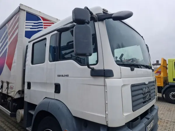 Cabine Doka Double MAN TGM 4x4 OEM 81.60000-7835 image 3