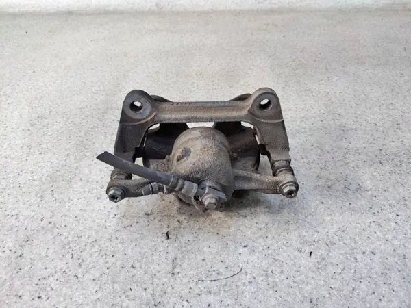 Jarruvasara oikea etu OEM 67997G55 Skoda Superb image 5