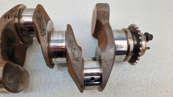 Jaguar Kampiakseli OEM G4D3CA XE 2.0 Dieselille image 7