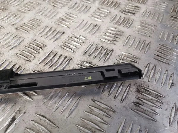 Heckfenster-Dichtung OEM FBZ15537 für Peugeot 5008 image 3