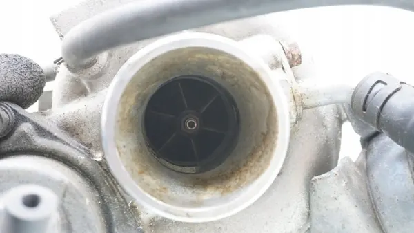 Turbocompresor Saab 9-3 II 2.0 T 55557611 image 4