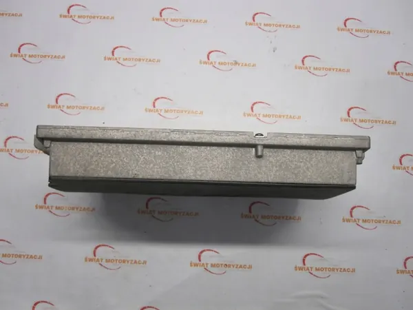 Audi Q7 4L I 08r radiovahvistin OEM 4LO035223G image 4