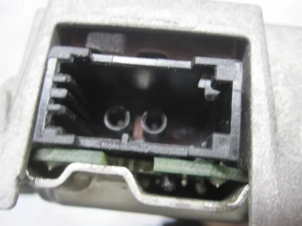 Audi Q7 4L I 08r radiovahvistin OEM 4LO035223G image 7
