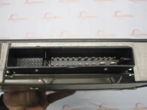 Audi Q7 4L I 08r radiovahvistin OEM 4LO035223G image 9