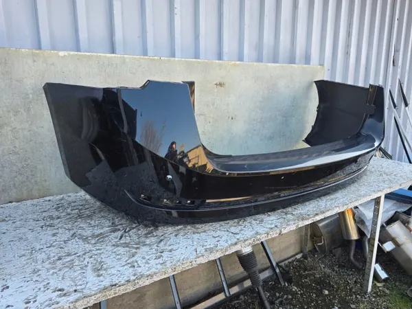Parachoques trasero Skoda Octavia IV Kombi OEM 5E7807421 image 4