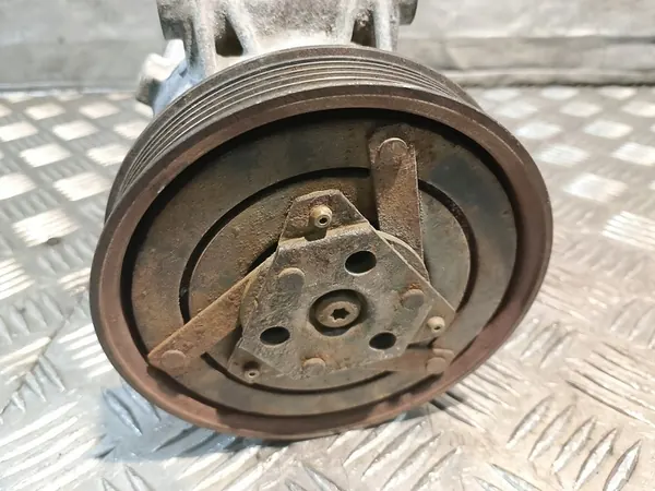 Compressore Aria Condizionata RENAULT MEGANE II 8200050141 image 5