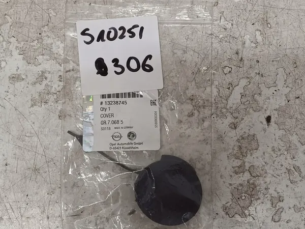 OPEL INSIGNIA A 08- Copertura Gancio Posteriore 13238745 image 4