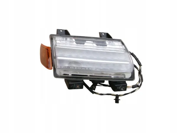 Oikea LED päiväajovalaisin OEM 55112884AF Jeep image 2