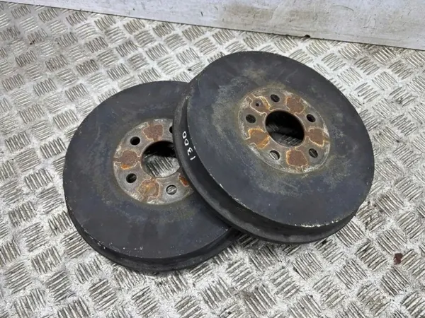 Taka-oikea jarrupalje OEM 1EA609617E Skoda Enyaq image 2