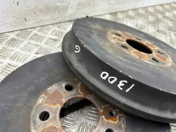 Taka-oikea jarrupalje OEM 1EA609617E Skoda Enyaq image 7