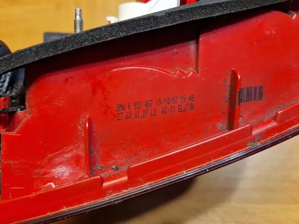 Luz Trasera Izquierda Guardabarros BMW 3 E90 6937457 image 3