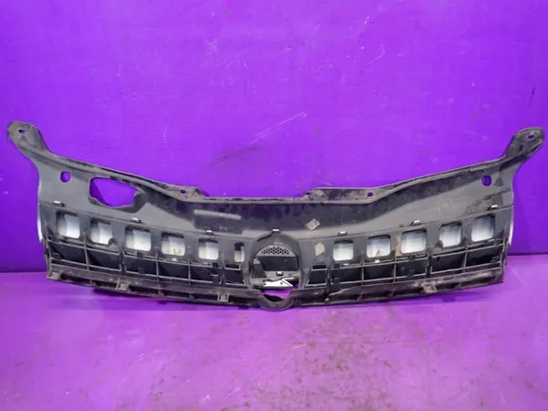 Opel Astra H Grillabdeckung OEM Z163 - Gebrauchtes OE Teil image 4